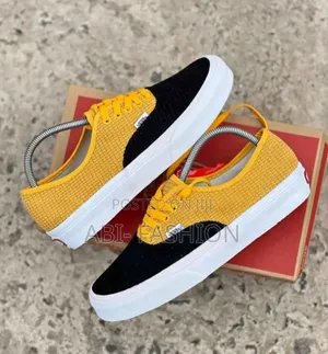 Photo - Vans Orignal Mens Classic