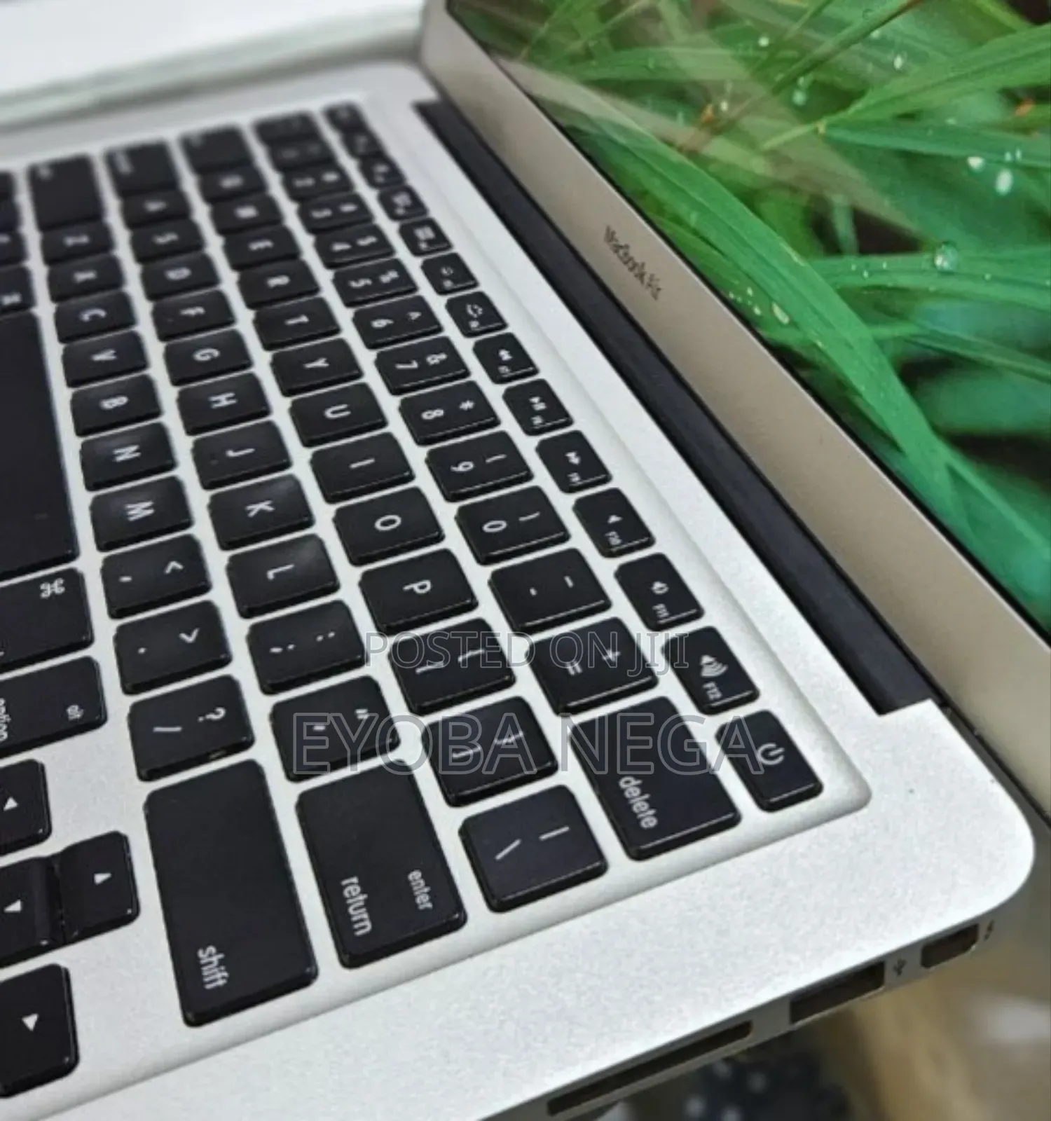 Laptop Apple MacBook Air 2015 8GB Intel Core i5 SSD 256GB