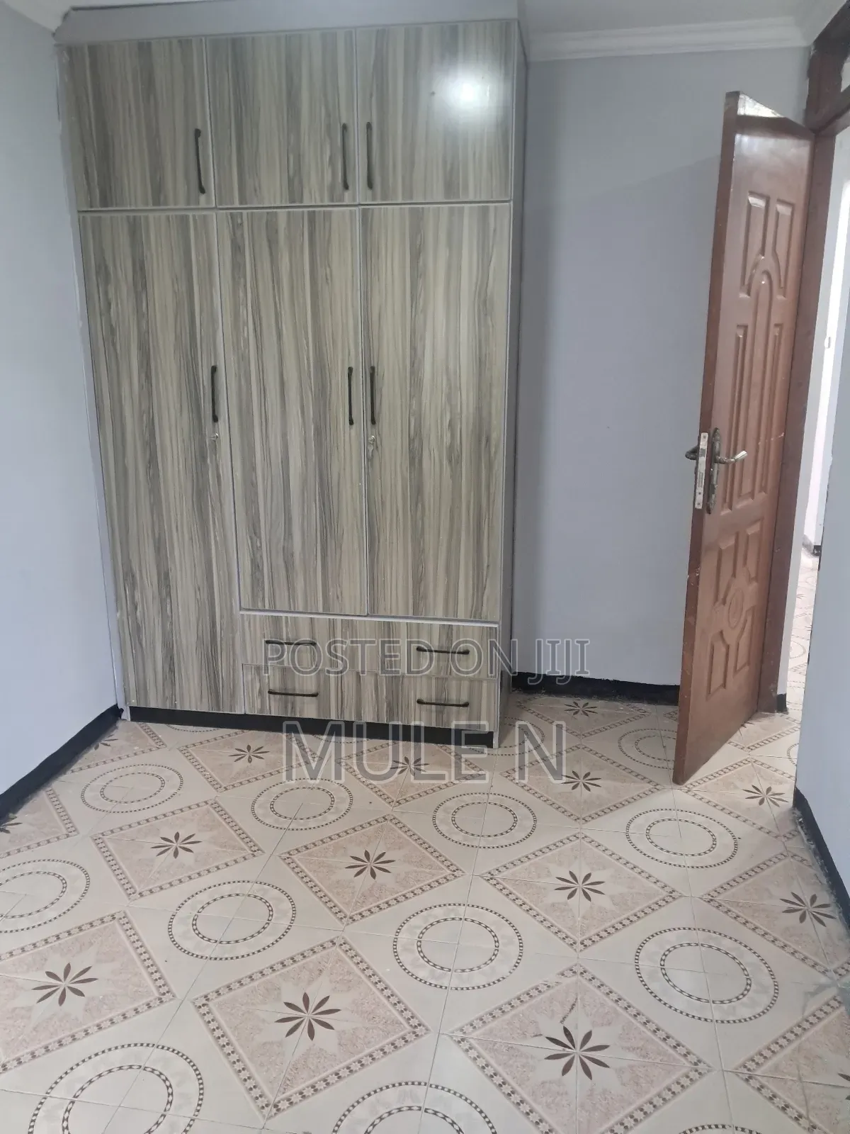 Furnished 2bdrm Condo in Sumit Condominium, Bole for sale