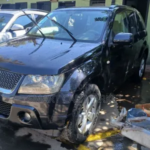 Suzuki Grand Vitara 2012 Brown