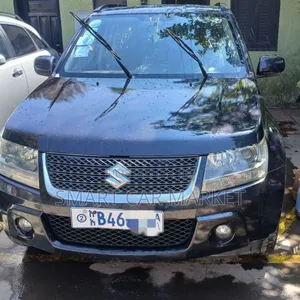 Suzuki Grand Vitara 2012 Brown