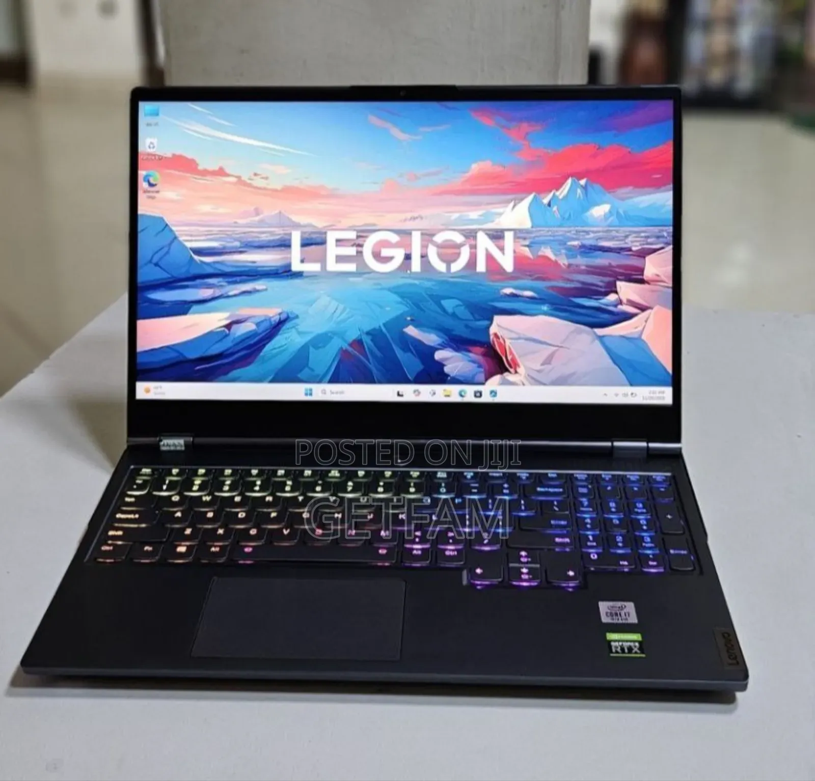 New Laptop Lenovo Legion 5 16GB AMD Ryzen 5 SSD 512GB