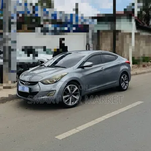 Hyundai Avante 2012 Gray