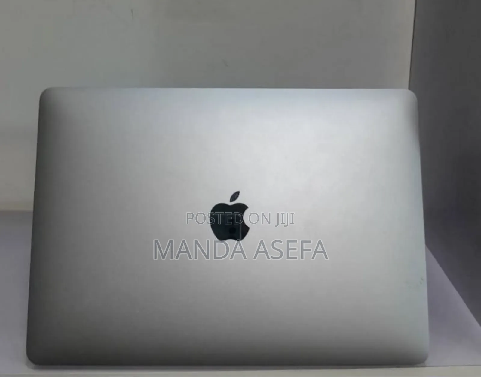 New Laptop Apple MacBook Pro 2017 8GB Intel Core I5 SSD 256GB