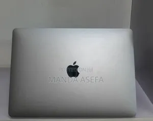New Laptop Apple MacBook Pro 2017 8GB Intel Core I5 SSD 256GB