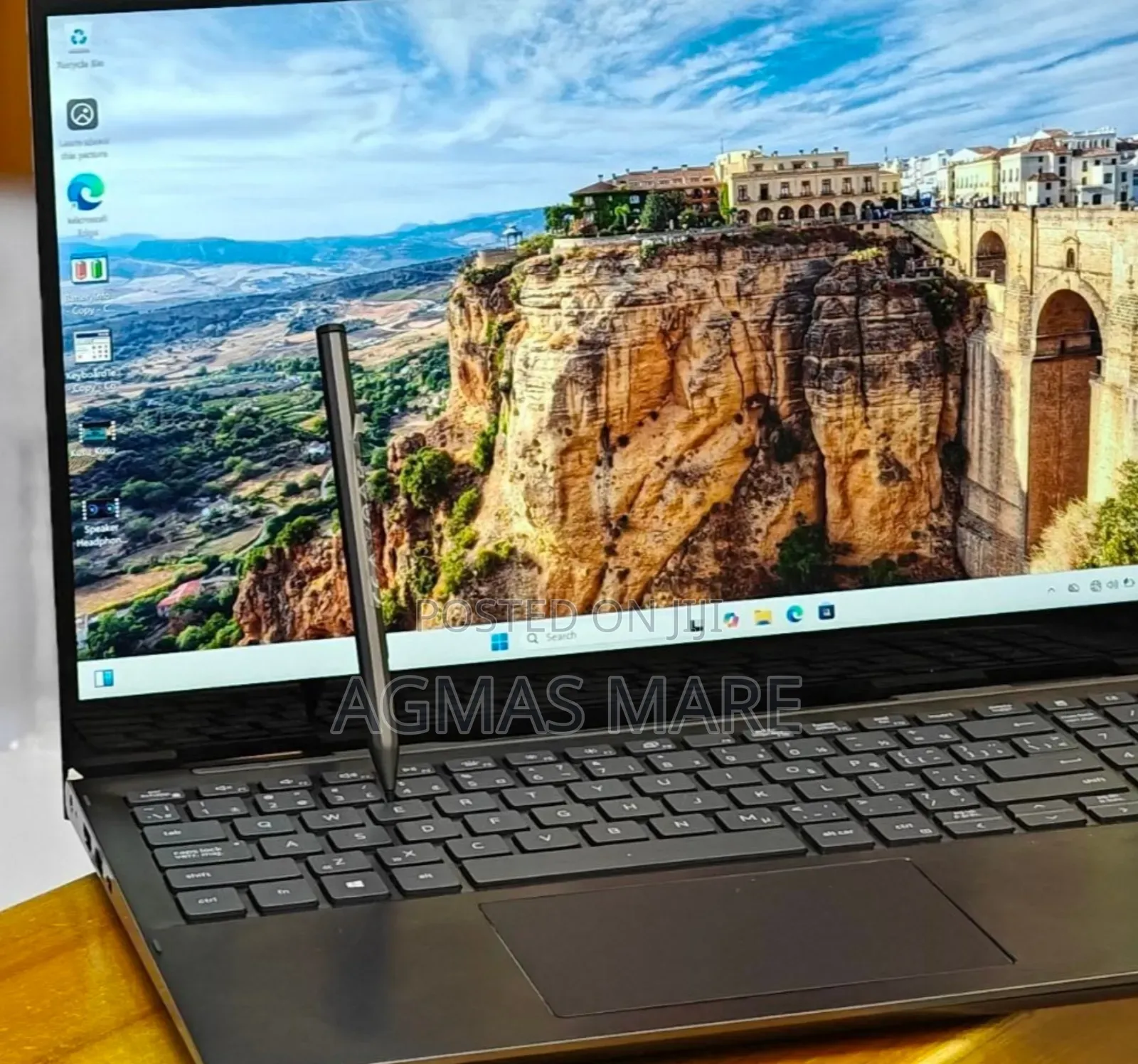 New Laptop Dell Inspiron 15 3000 16GB Intel Core I7 SSD 512GB