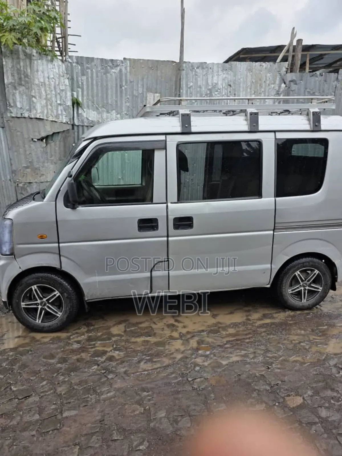 Suzuki Every Wagon 2012 Silver