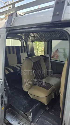 Suzuki Every Wagon 2012 Silver