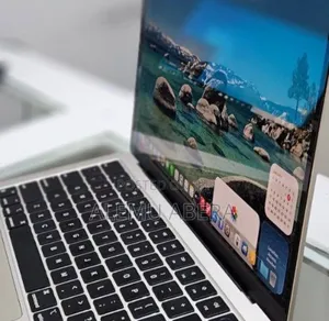 New Laptop Apple MacBook Air 2022 M2 8GB SSD 256GB