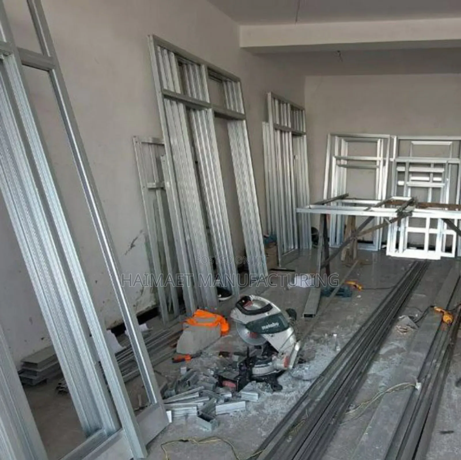 Construction Finishing, General Metal Aluminum Work Service