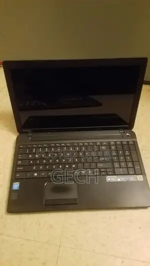 Photo - Laptop Toshiba Portege R930 4GB Intel Core I5 HDD 500GB