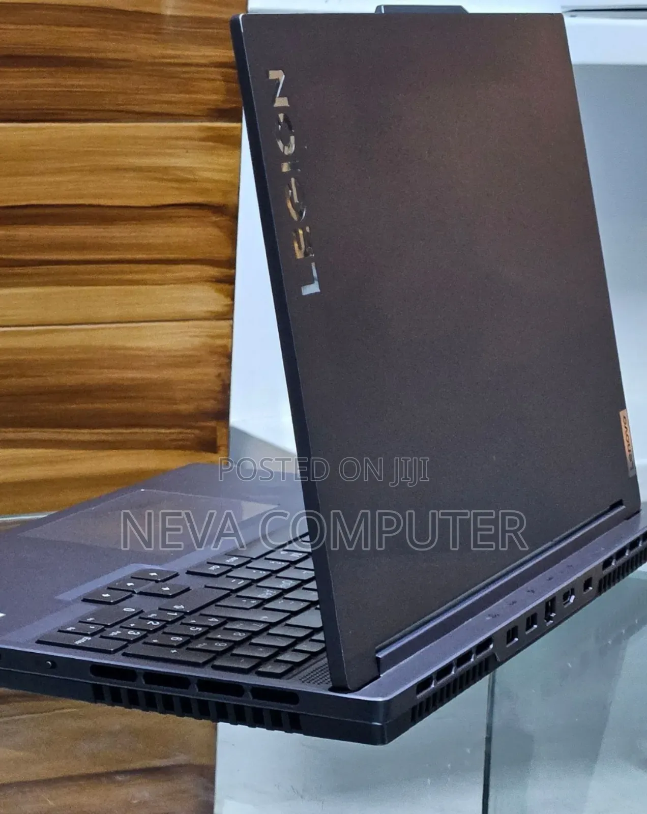 New Laptop Lenovo Legion 5 16GB AMD Ryzen 7 SSD 512GB