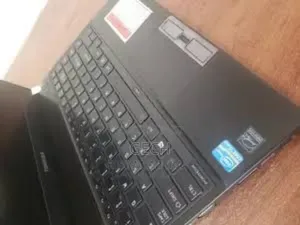 Laptop Toshiba Portege R930 4GB Intel Core I5 HDD 512GB