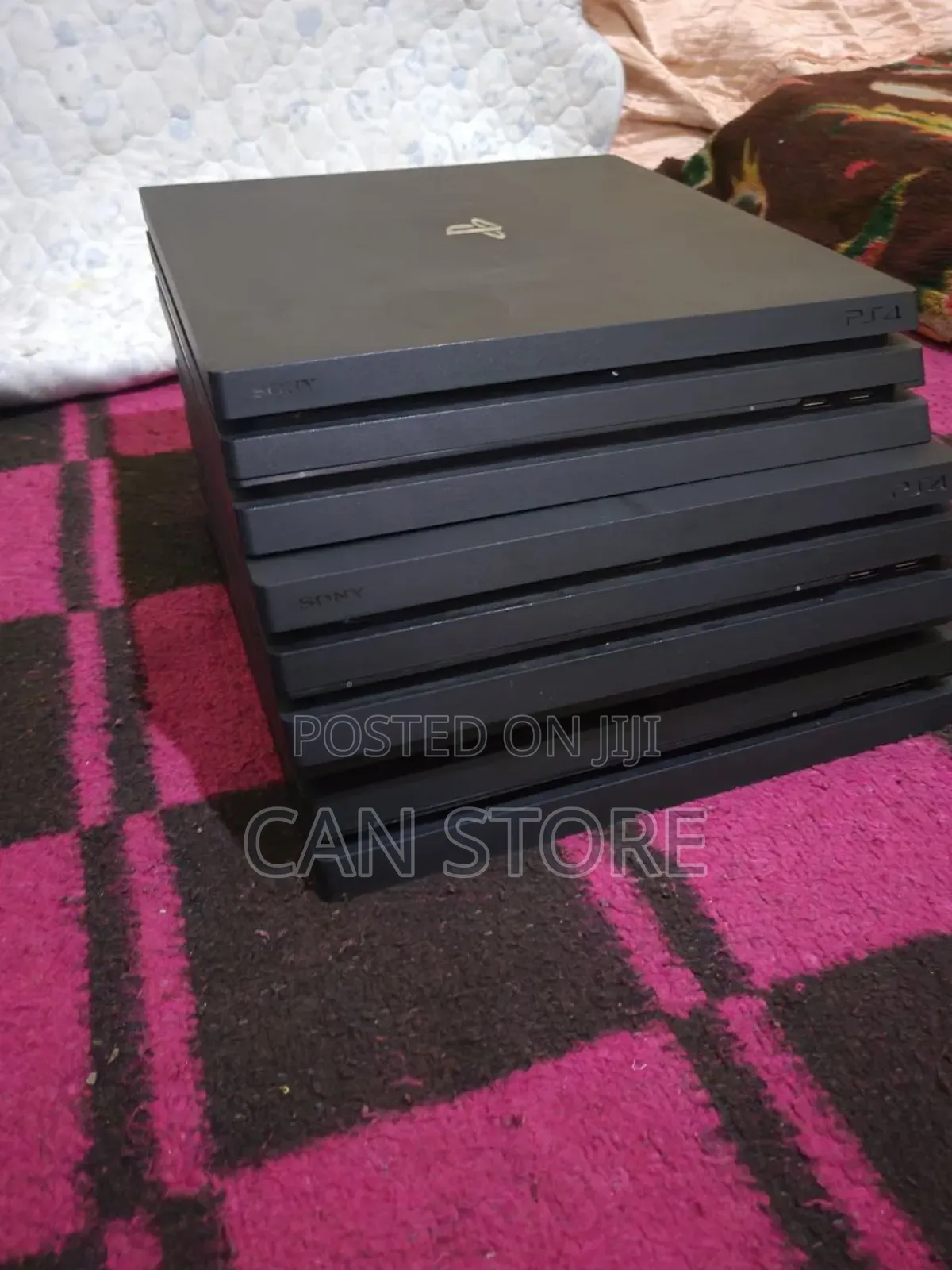 Playstation 4pro ብዛት ለምትወስድ ሉዩ ቅናሽ እናረጋለን P S Four