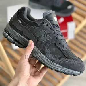 New Balance 2002r Protection Pack Shoes