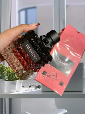 Valentino Donna Born in Roma Intense Europe