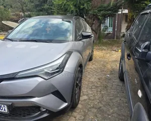 Toyota C-HR 2017 Teal