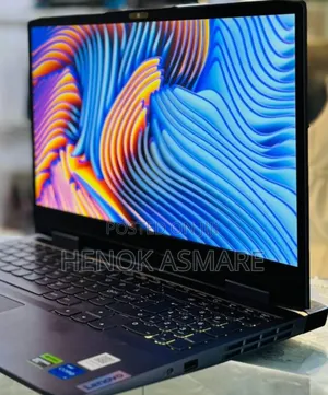 New Laptop Lenovo LOQ 15IRH8 16GB Intel Core I5 SSD 512GB