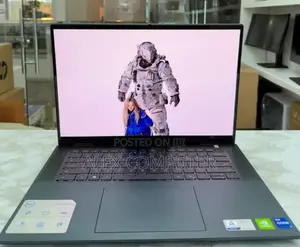 New Laptop Dell 16GB Intel Core I7 SSD 512GB
