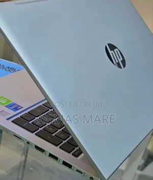 New Laptop HP ProBook 650 G8 16GB Intel Core I7 SSD 512GB