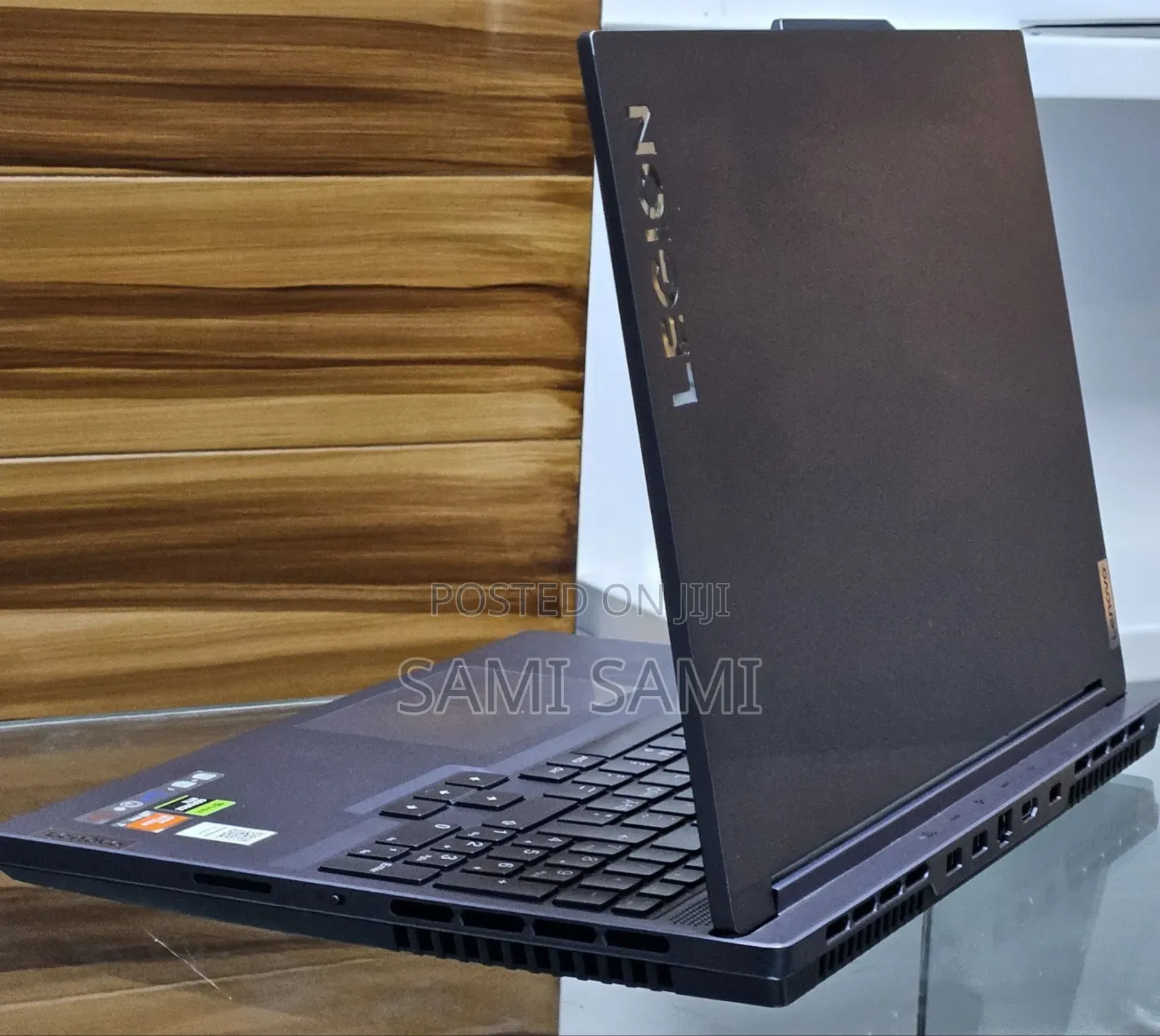 New Laptop Lenovo Legion 5 16GB AMD Ryzen 7 SSD 512GB