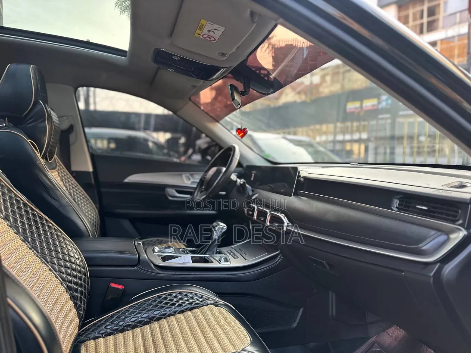 Jetour X70 1.5 7-Seater FWD 2022 Black