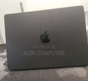 New Apple MacBook Pro 2024 M4 14-Inch 24GB Apple M4 Pro SSD 512GB