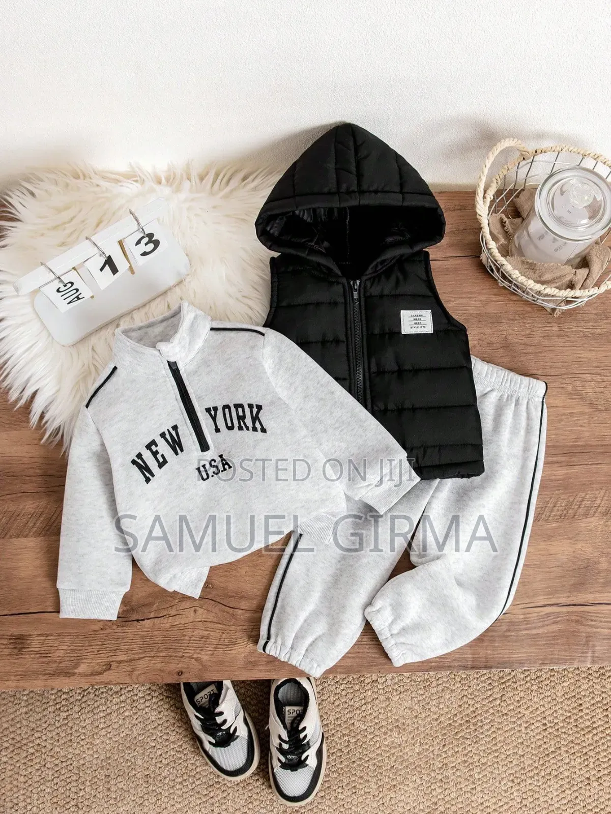 Mk- 0745 3 Piece Set Polo Collar Solid Sweatshirt Pant and Hooded Vest