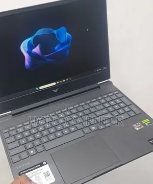 New Laptop HP Victus 15 16GB AMD Ryzen 7 SSD 512GB