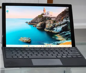 New Laptop Microsoft Surface 8GB Intel Core I7 SSD 256GB