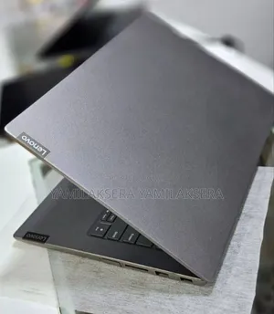 New Laptop Lenovo ThinkBook 15 8GB Intel Core I5 SSD 256GB