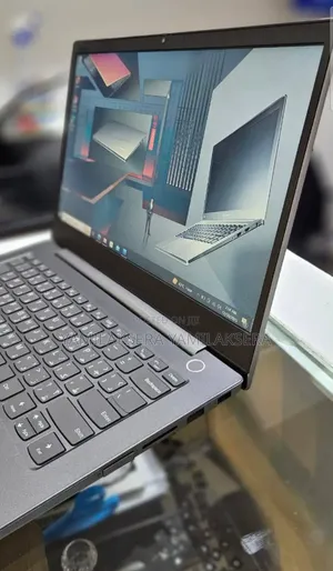 New Laptop Lenovo ThinkBook 15 8GB Intel Core I5 SSD 256GB