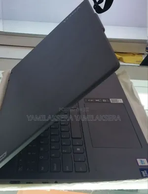 New Laptop Lenovo Yoga 7i 16GB Intel Core Ultra 7 SSD 1T