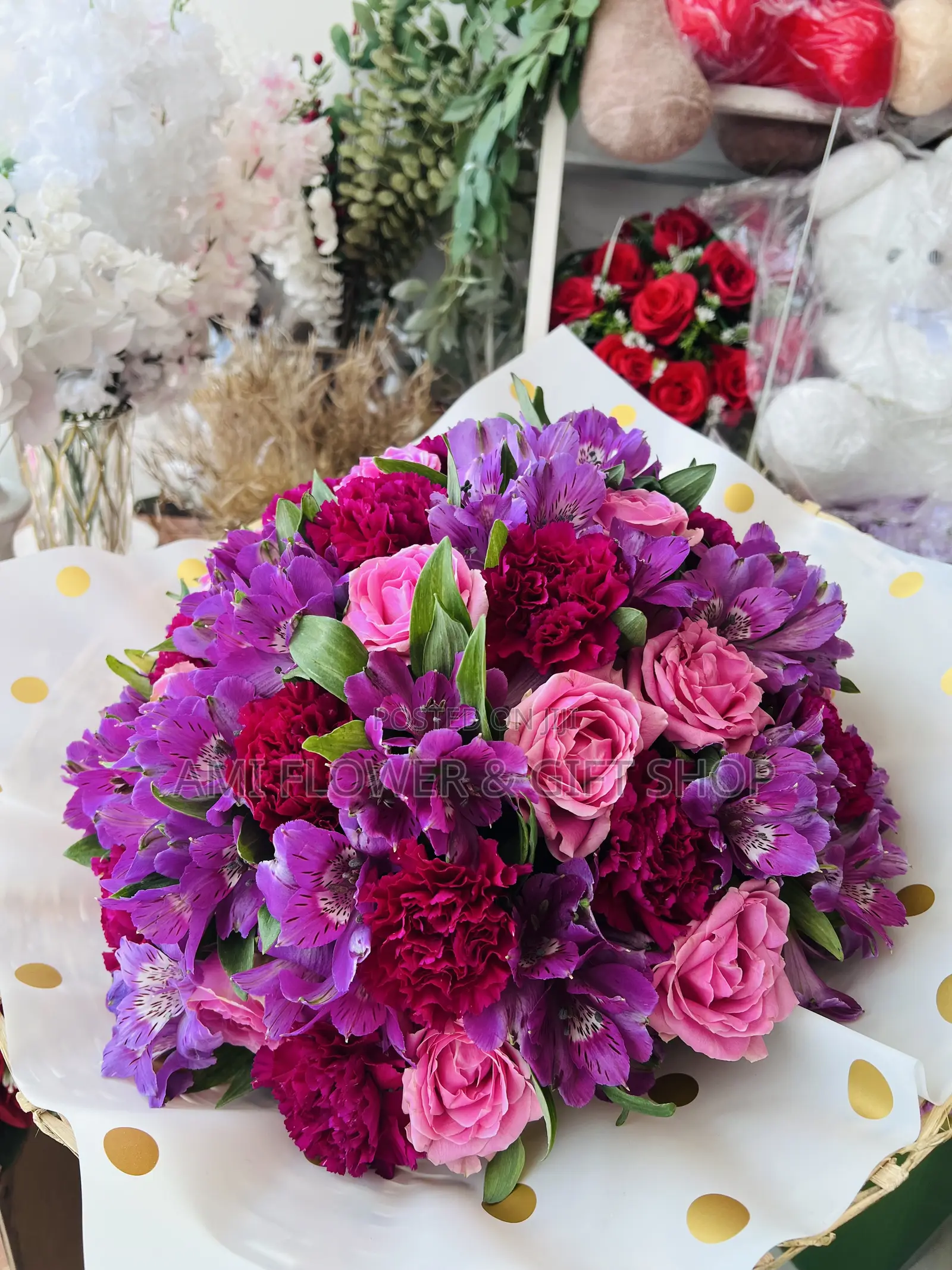 Beautiful Mixed Flower Bouquet – Roses Purple Flowers