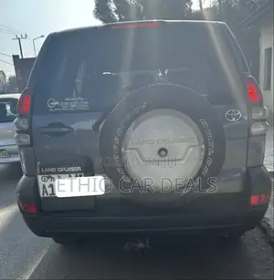 Toyota Land Cruiser Prado 2004 Black