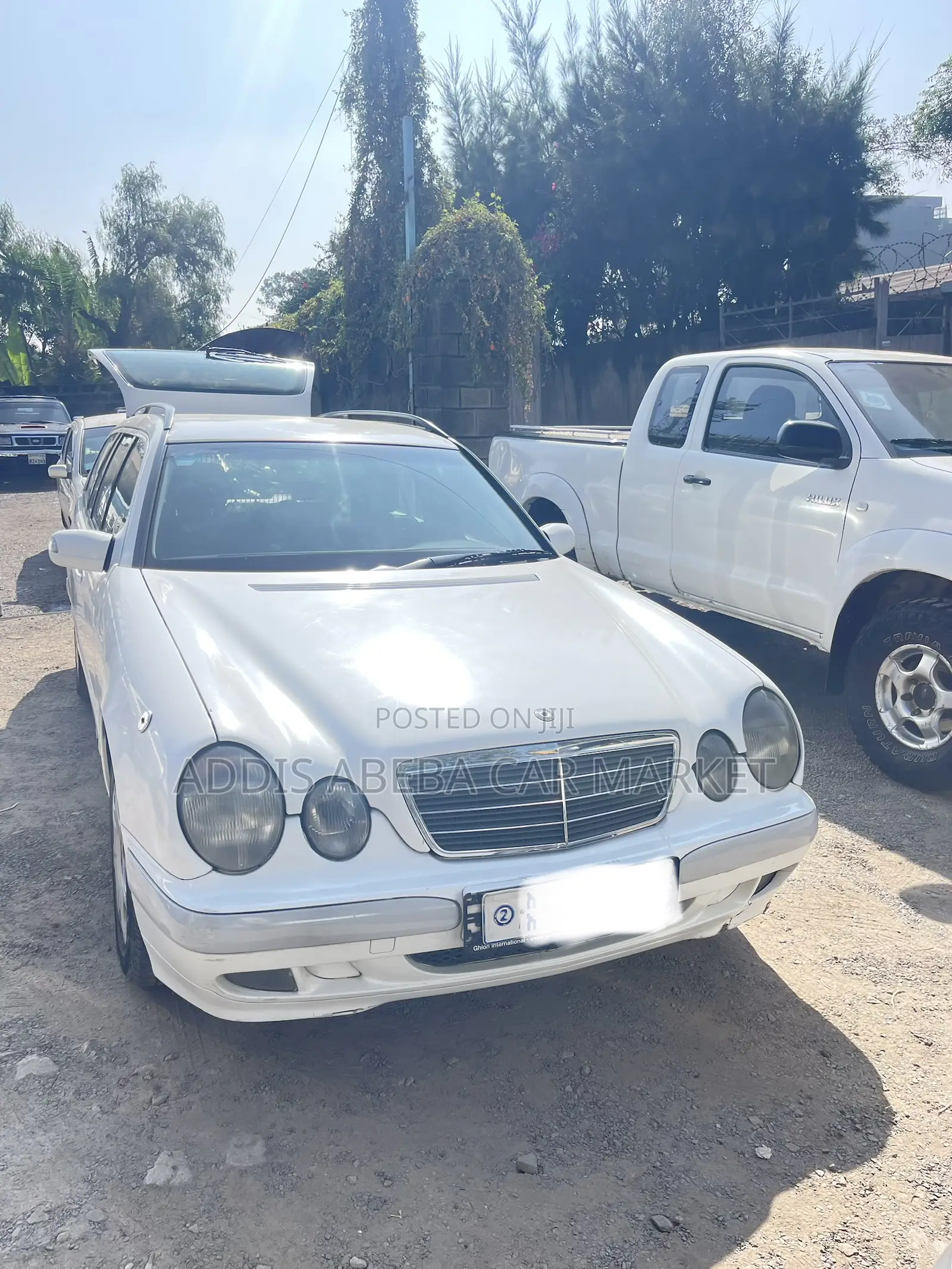 Mercedes-Benz 200 2000 White