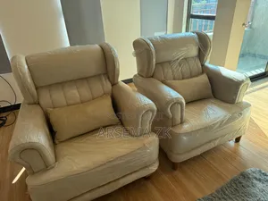 Sofa Set Modern and Attractive
