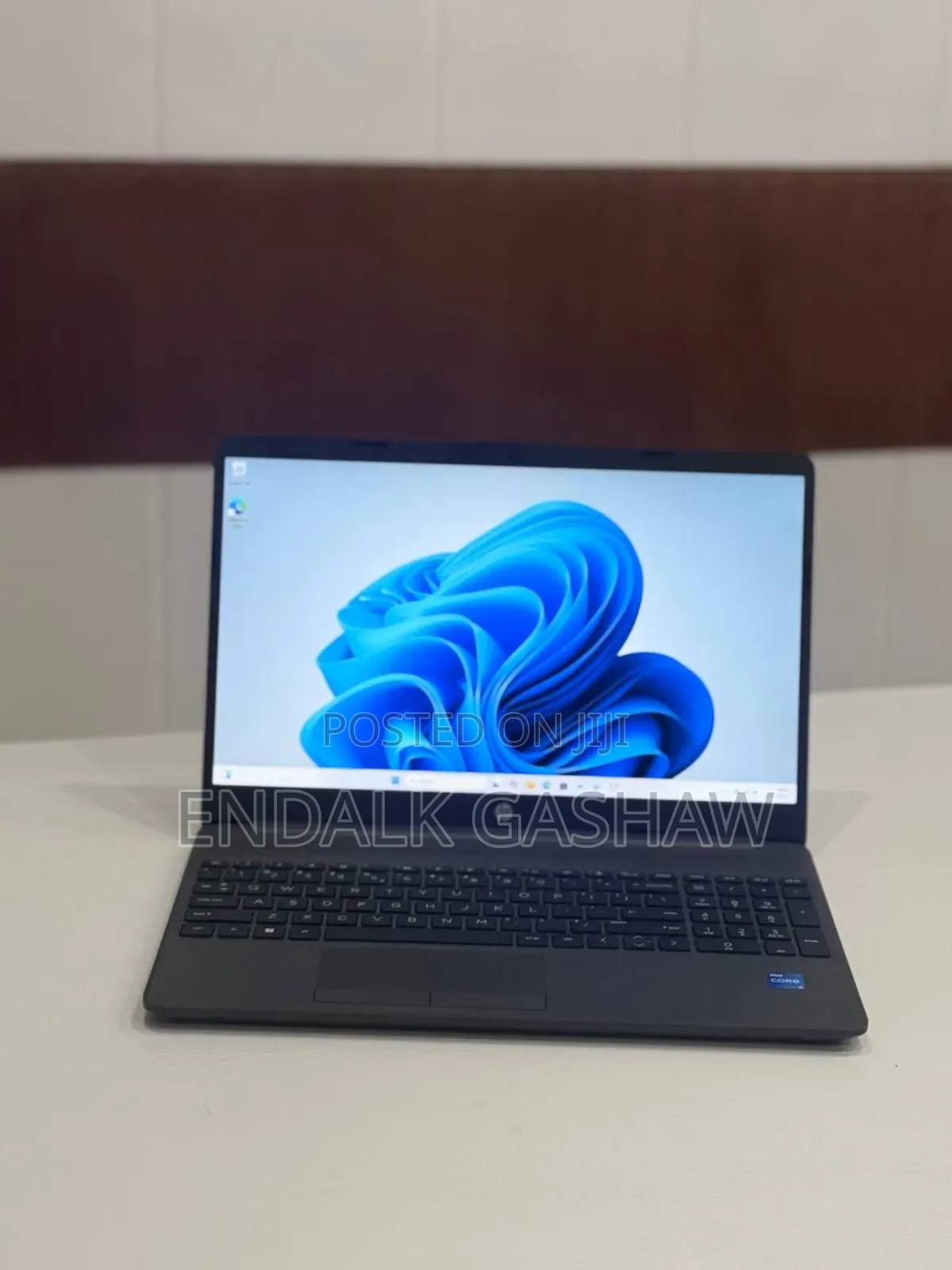 New Laptop HP Stream Notebook 8GB Intel Core I5 SSD 512GB