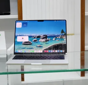 New Laptop Apple MacBook Pro 2023 M3 14-Inch 18GB Apple M3 SSD 512GB