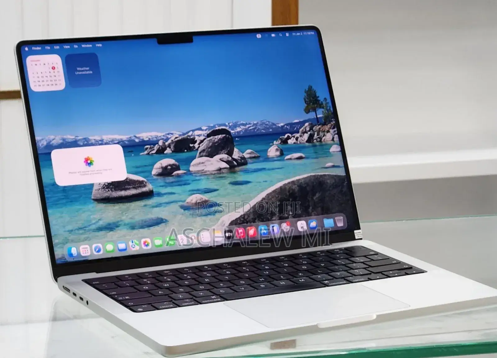 New Apple MacBook Pro 2023 M3 14-Inch 18GB Apple M3 Pro SSD 512GB