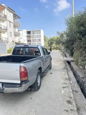 Toyota Tacoma 2008 Silver