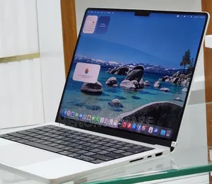 New Laptop Apple MacBook Pro 18GB Apple M3 SSD 512GB