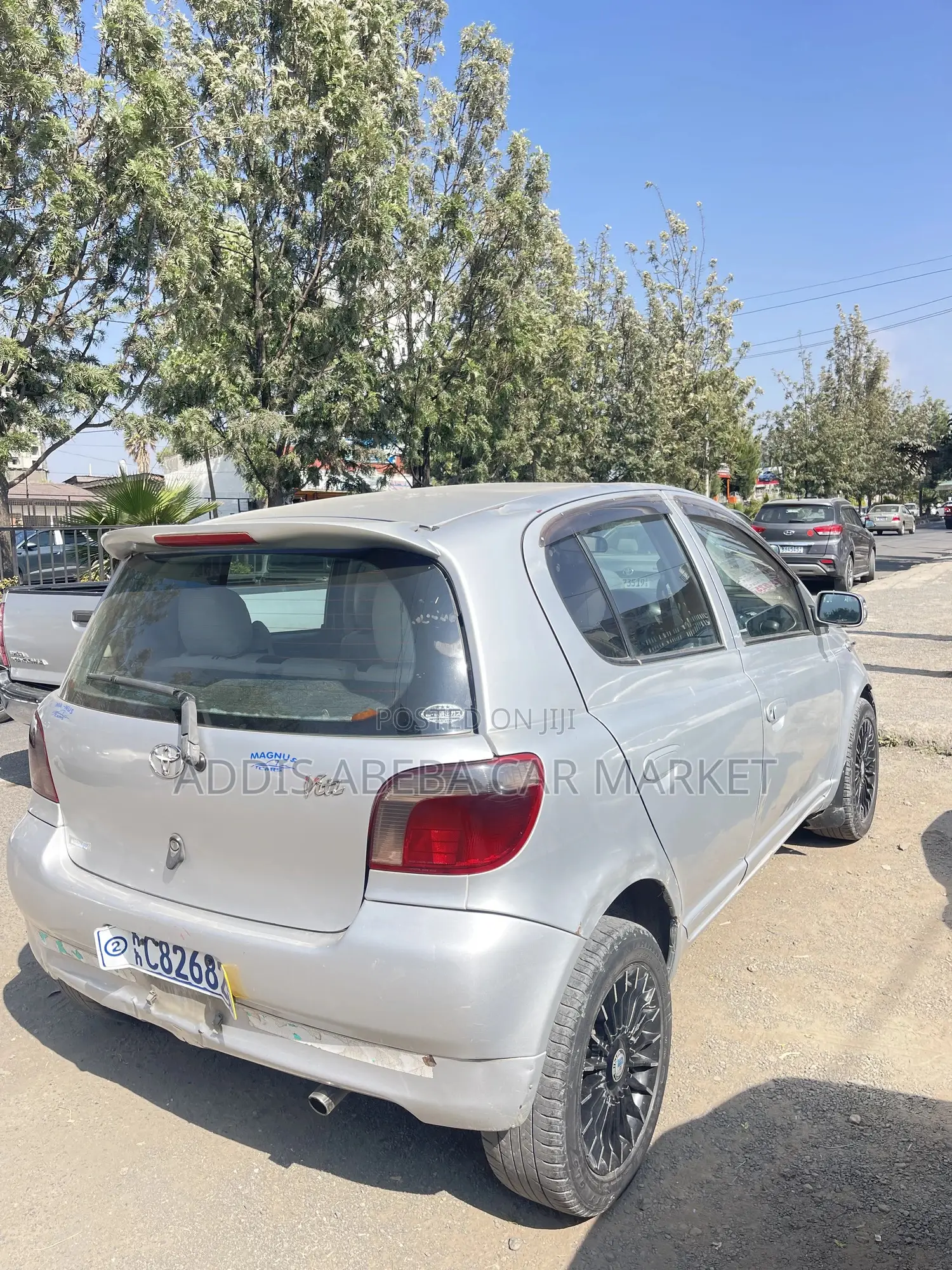 Toyota Vitz 2001 Silver