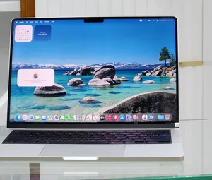 New Apple MacBook Pro 2023 M3 14-Inch 18GB Apple M3 Pro SSD 512GB