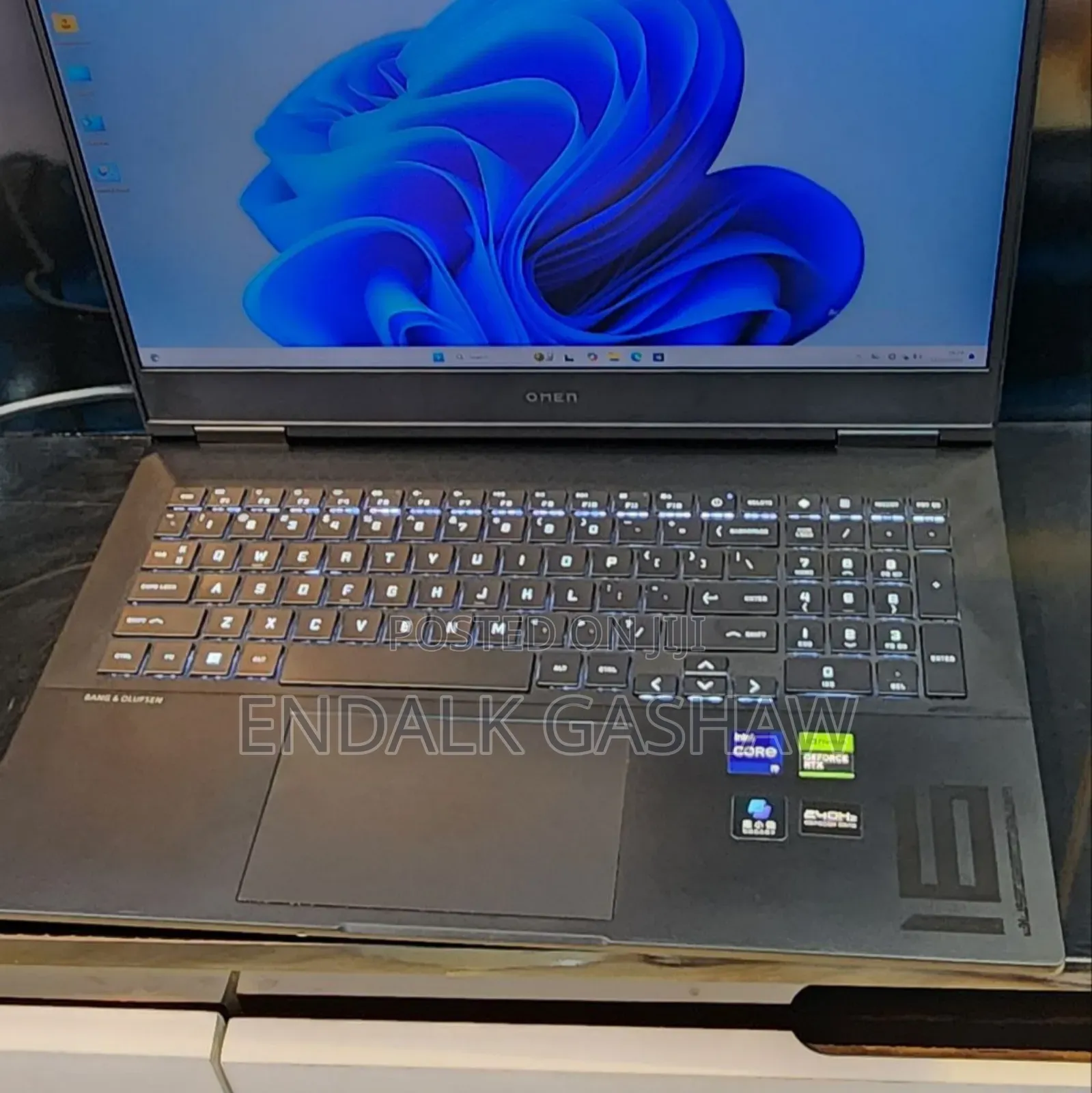 New Laptop HP Omen 16 16GB Intel Core I9 SSD 1T