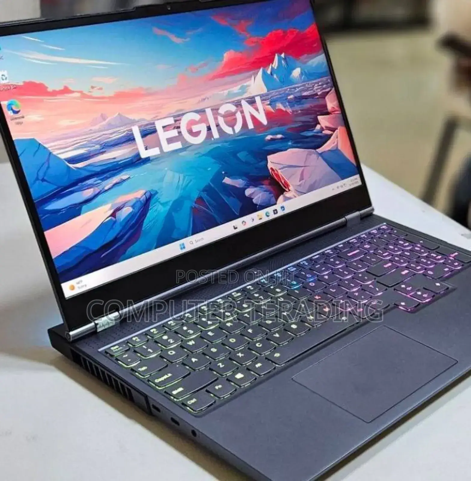 New Laptop Lenovo Legion 5 16GB AMD Ryzen 5 SSD 512GB
