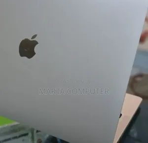 New Laptop Apple MacBook Pro 2023 M2 8GB Apple M2 SSD 256GB