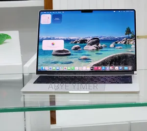 New Apple MacBook Pro 2024 M4 14-Inch 18GB Intel Core M SSD 512GB