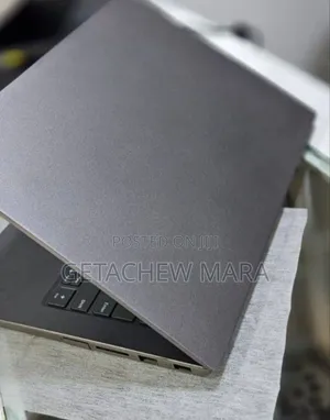 New Laptop Lenovo ThinkBook 15 8GB Intel Core I5 SSD 256GB