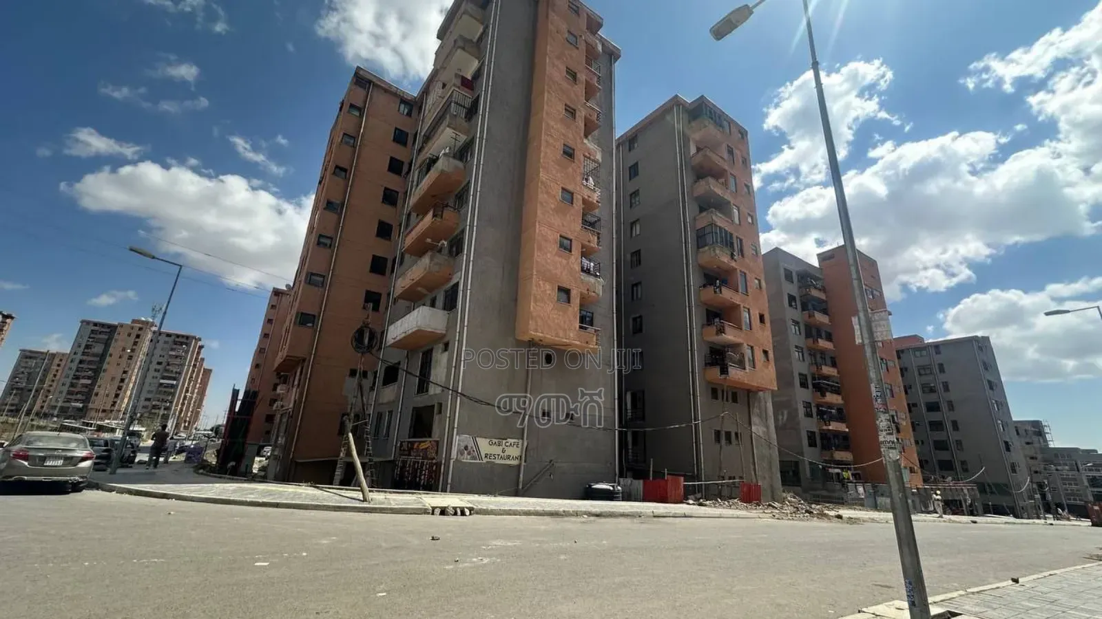 2bdrm Condo in አያት 40/60 ኮንዶሚኒየም, Bole for sale